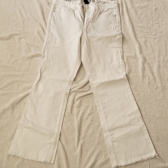 𝅺CALVIN Klein Jeans - Picture 1 of 4
